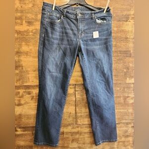 Apt 9 - Size 14 Straight Leg Ladies Jeans